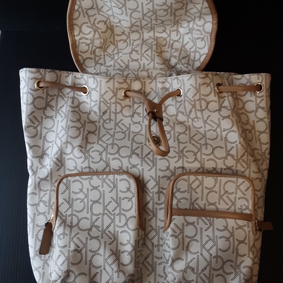NWOT Calvin Klein backpack - Picture 6 of 8